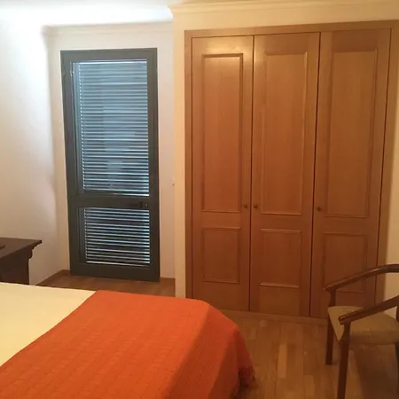 With 2 Bedrooms In Funchal, With Wonderful Sea View, Furnish Apartament