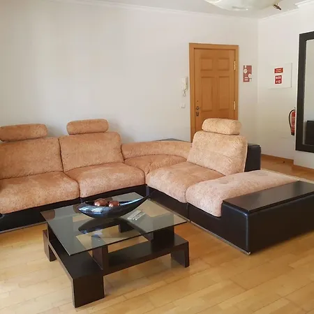 With 2 Bedrooms In Funchal, With Wonderful Sea View, Furnish Apartament